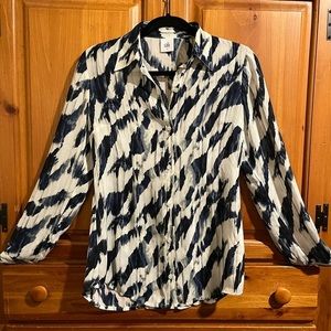 Beautiful CABI Blue and White Blouse 🤩😍
